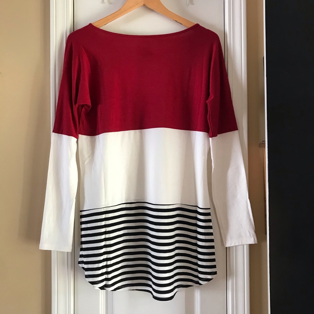 Tunic - Picture 2 of 5